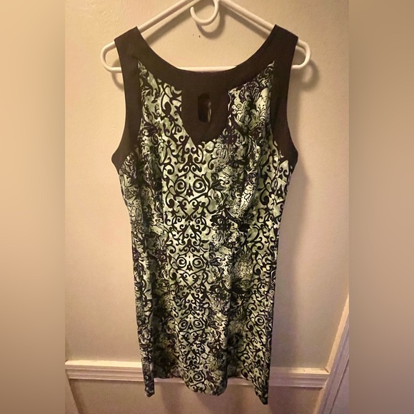 CONNECTED APPAREL Patterned Dress - Picture 1 of 3